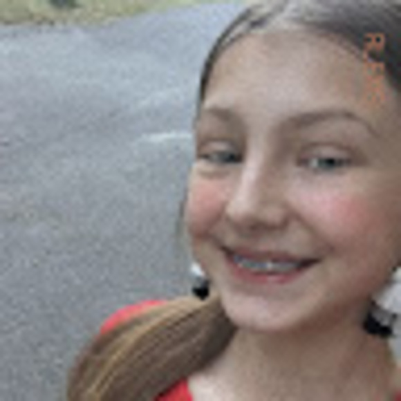 Meet your Posher, Alexis - Picture 1 of 1